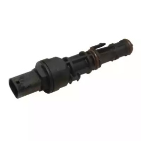 138139 HITACHI HITACHI RENAULT Датчик скорости вращения вала коробки передач Logan,Duster,Kangoo 01-