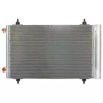 TSP0225702 DELPHI DELPHI CITROEN Радиатор кондиц.с осушителем Jumpy,C8,Fiat Scudo,Peugeot